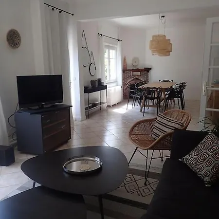 بيت للعطل L'oustal, Meuble De Tourisme 4*, Aux Abatilles